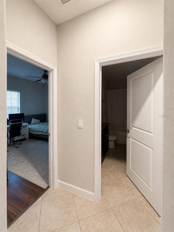 Building Photo - 4063 Welling Terrace