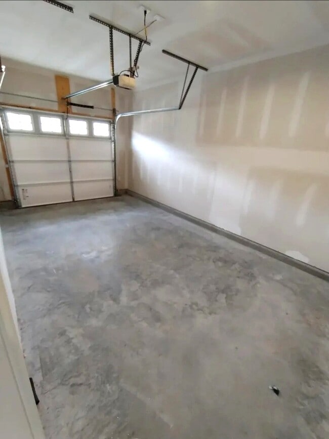 Building Photo - 448 Alcott Wy