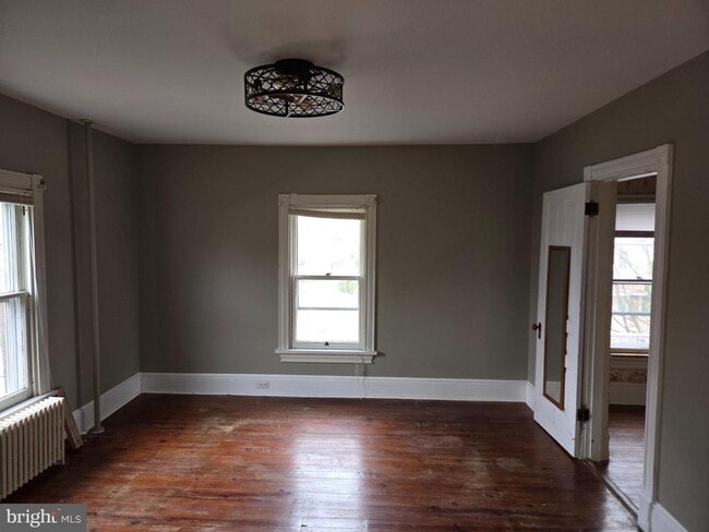 Building Photo - 418 S Arch St
