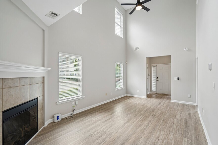Building Photo - 585 McWilliams Road