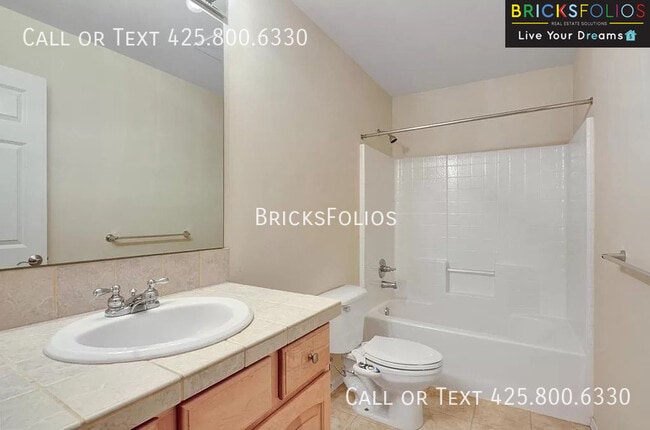 Building Photo - 22581 NE 96th St