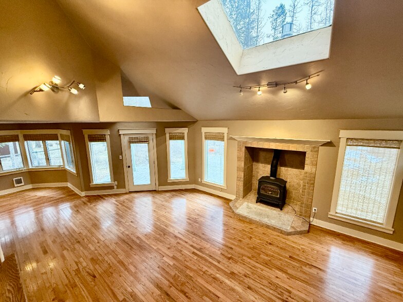 Building Photo - 2337 Nordic Loop