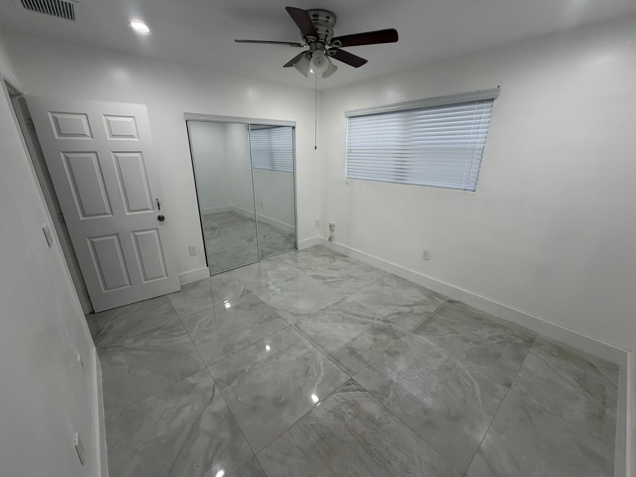 Building Photo - 1311 NW 176th Ter