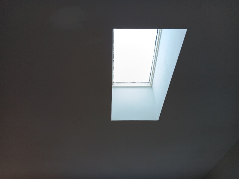 Building Photo - 5520 Carla Dr