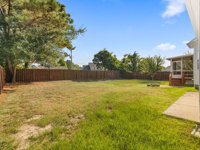 Building Photo - 217 Derby Downs Dr