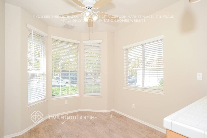 Building Photo - 42418 Coronet Ct