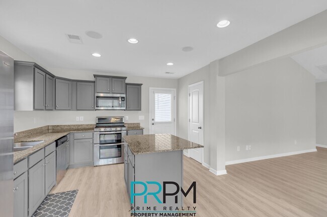 Building Photo - 109 Screech Dr