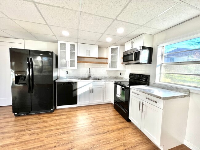 Building Photo - 5254 Byers Rd