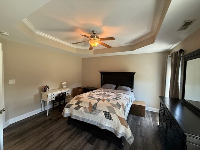 Building Photo - Welcome to Williamsburg Plantation!