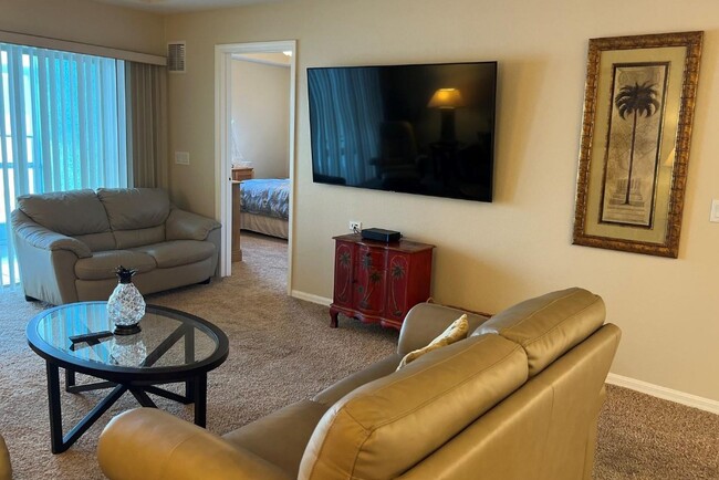 Building Photo - 5748 Sabal Trace Dr