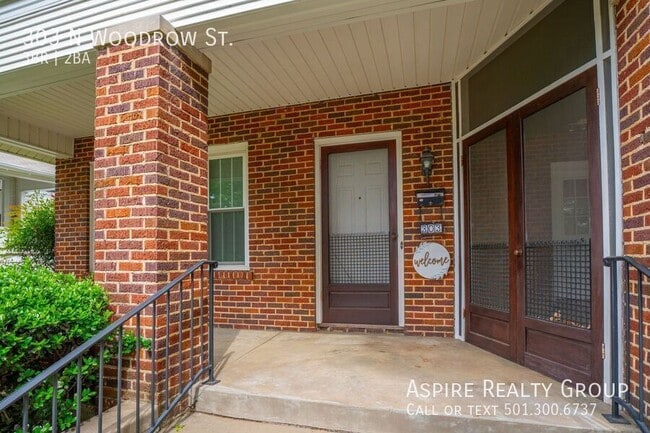 Building Photo - 303 N Woodrow St
