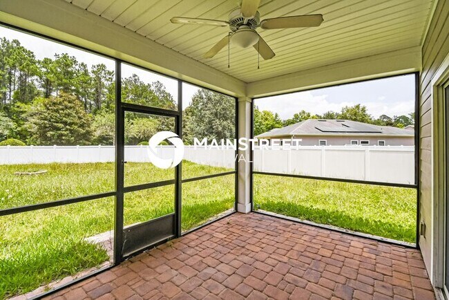 Building Photo - 4 Bedroom Pet-Friendly Home in Jacksonville, FL with Main Street Renewal