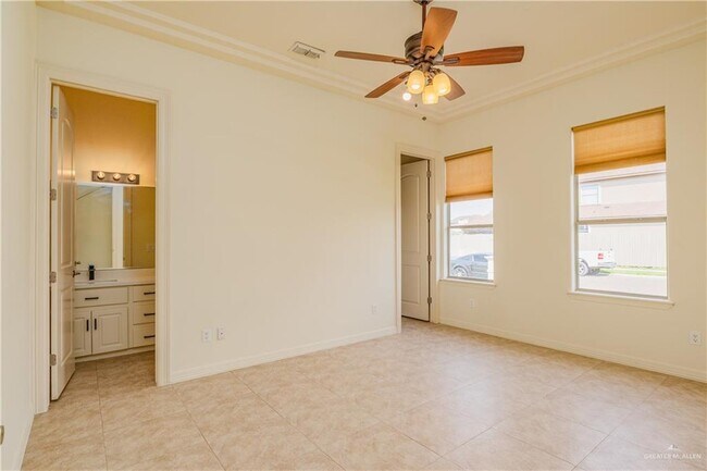 Building Photo - 26 Keystone Dr