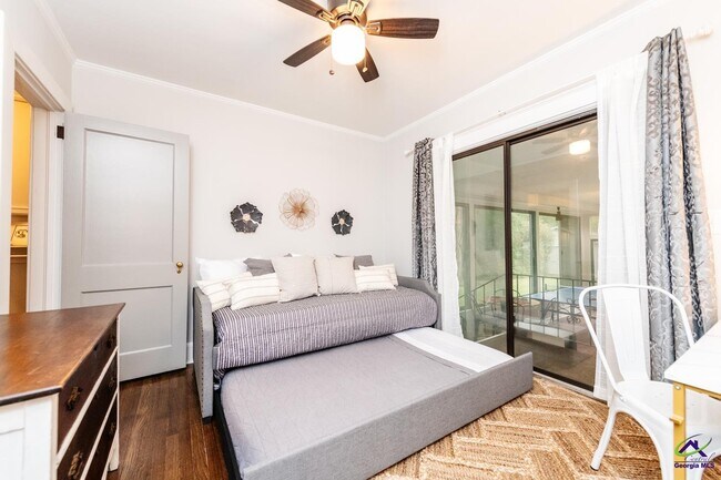 Building Photo - 1304 Georgia Ave