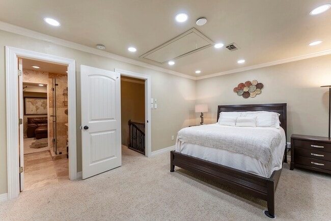 Building Photo - 2209 W Settler's Way