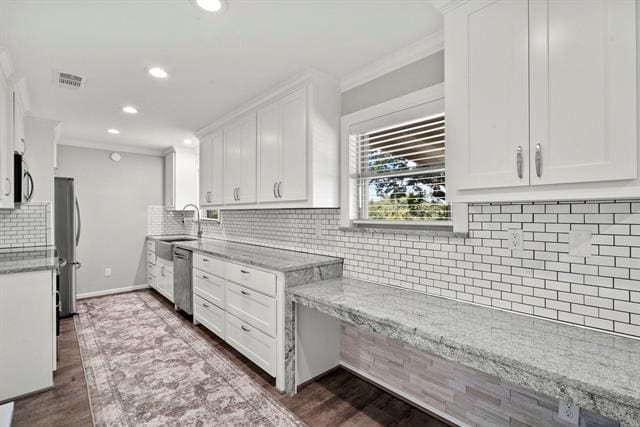 Building Photo - 605 Southland Dr