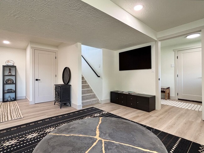 Building Photo - Sundance Stunner Near Mueller Park Trail!