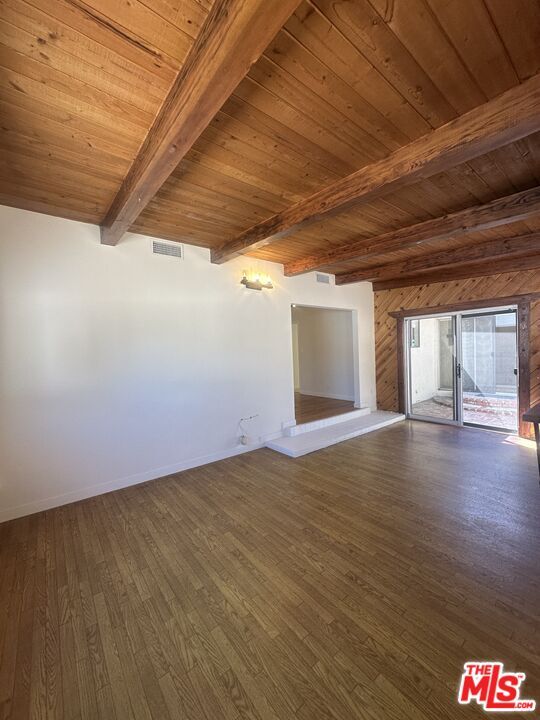 Building Photo - 7359 Amestoy Ave
