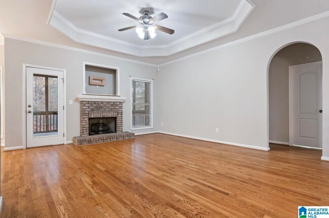 Building Photo - 504 Rolling Hills Dr