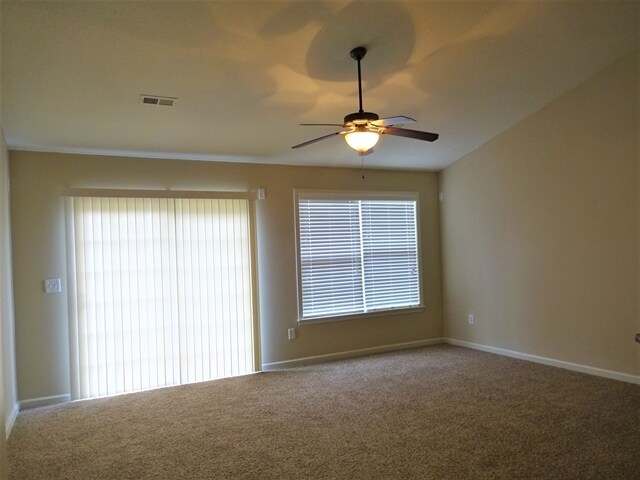 Building Photo - 101 Calcite Dr