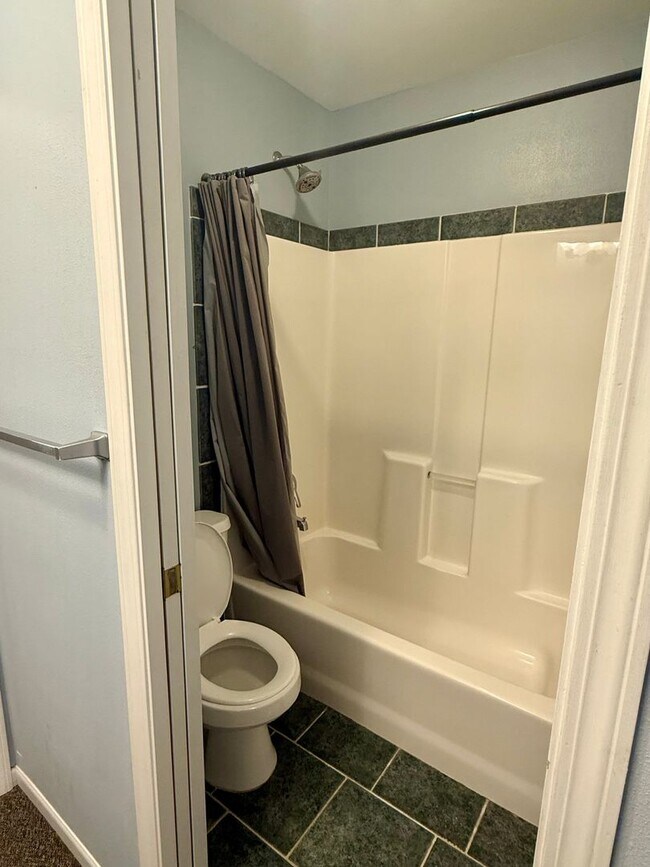 Building Photo - Cheney Home