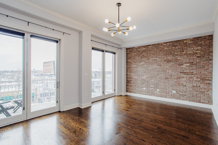 Building Photo - 3630 N Harlem Ave