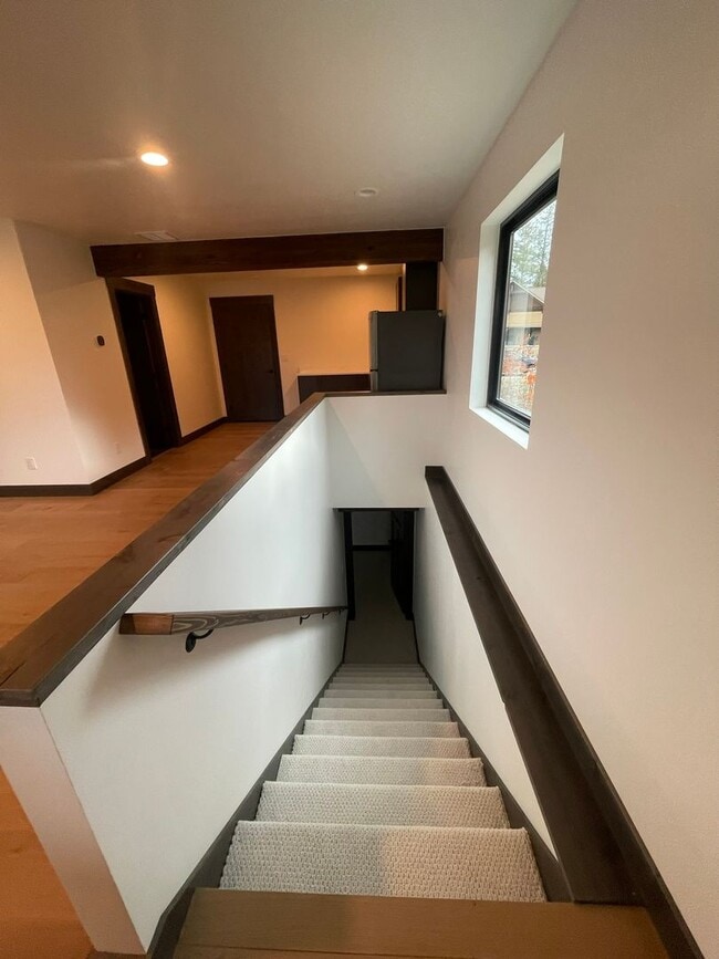 Building Photo - Whitefish Landing Town House