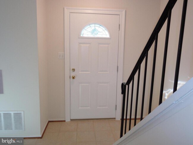 Building Photo - 4905 Tibbitt Ln