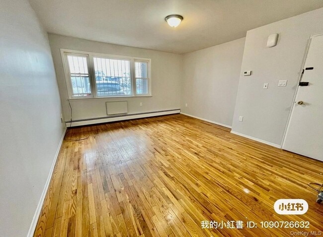 Building Photo - 124-15 25th Rd