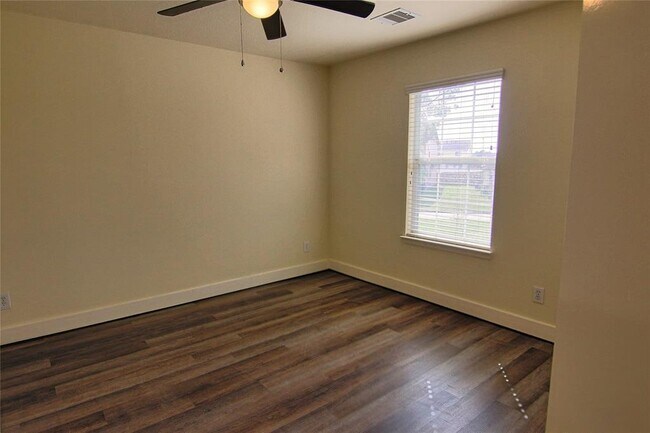Building Photo - 6331 Torrance Elms Ct