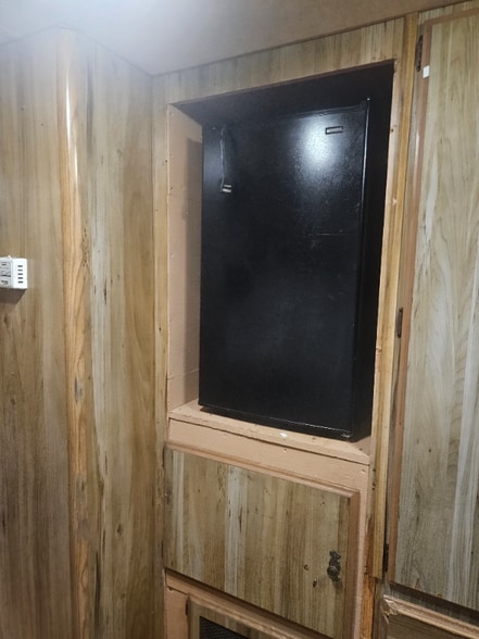 Building Photo - 4611 88th Ave SW