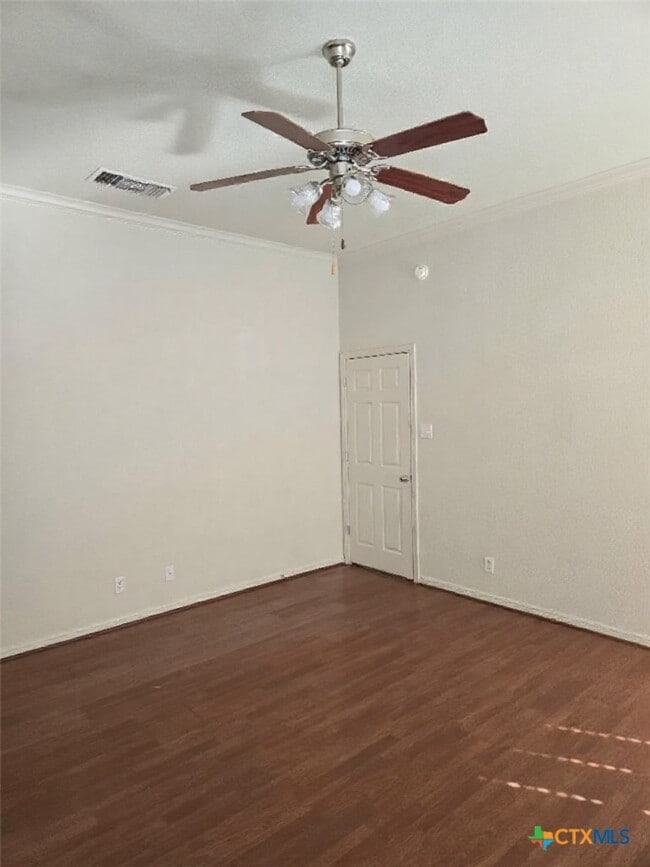 Building Photo - 3003 Lavender Ln