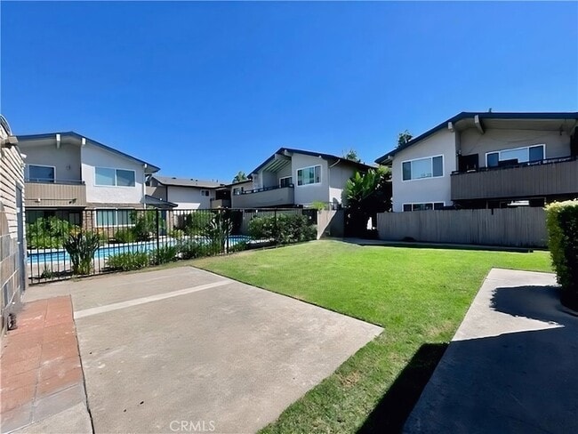 Building Photo - 16531 Alliance Ave