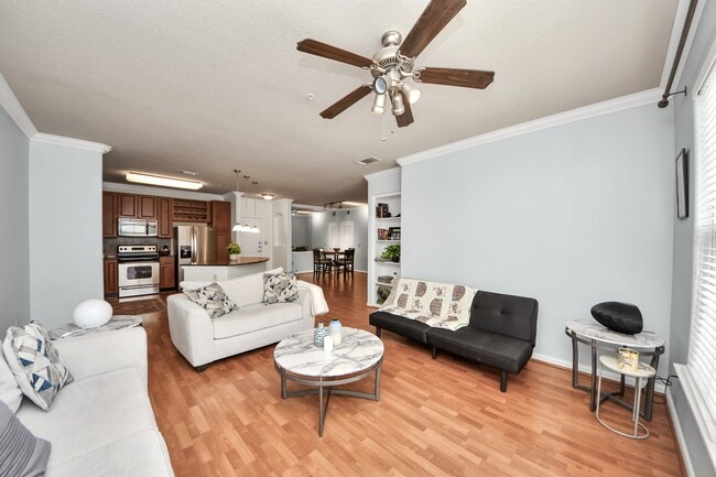 Building Photo - 1711 Old Spanish Trl