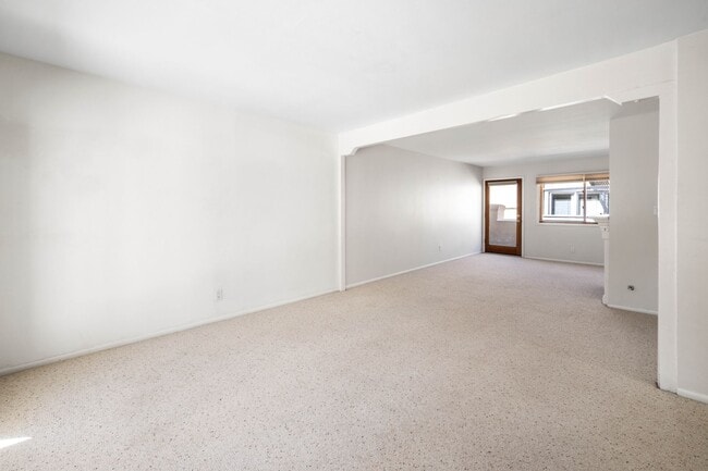 Building Photo - Two-Bedroom Condo at El Matador