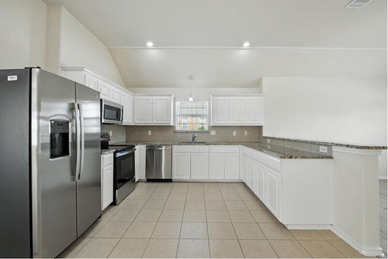 Building Photo - 5328 Sioux Creek Ln