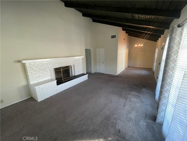 Building Photo - 821 La Cadena Ave