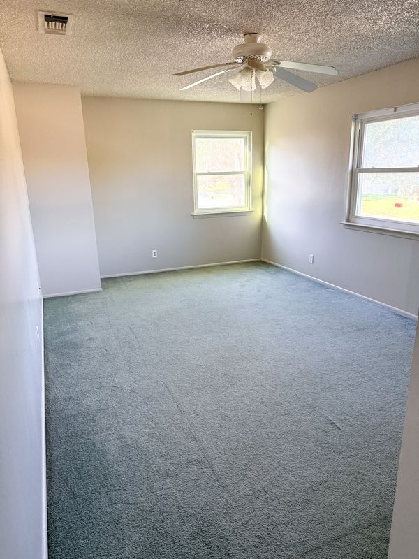 Building Photo - 126 Granada