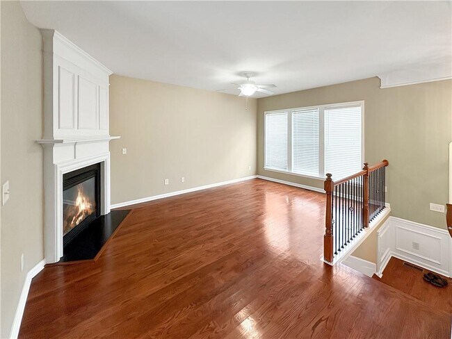 Building Photo - 1384 Thornborough Dr
