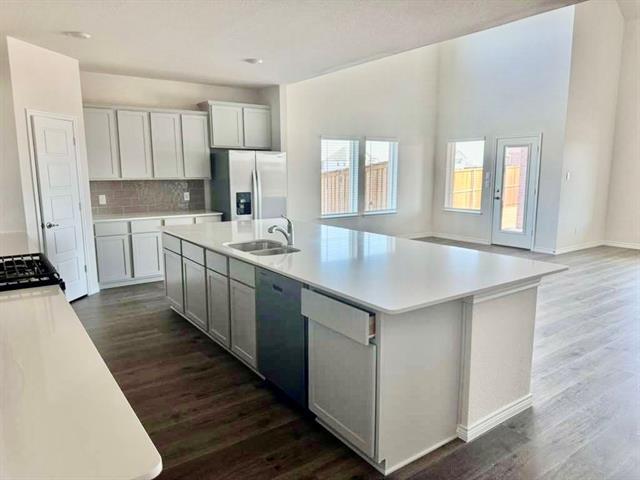 Building Photo - 2408 Grapevine Wy