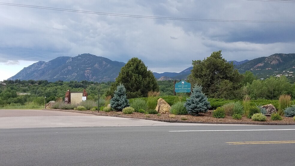 Building Photo - 1695 Little Bear Creek Pt