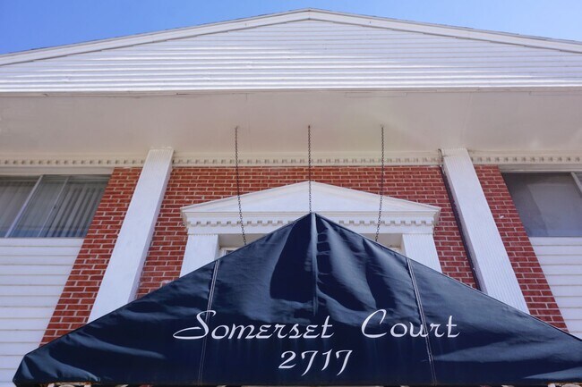 Interior Photo - Somerset Court