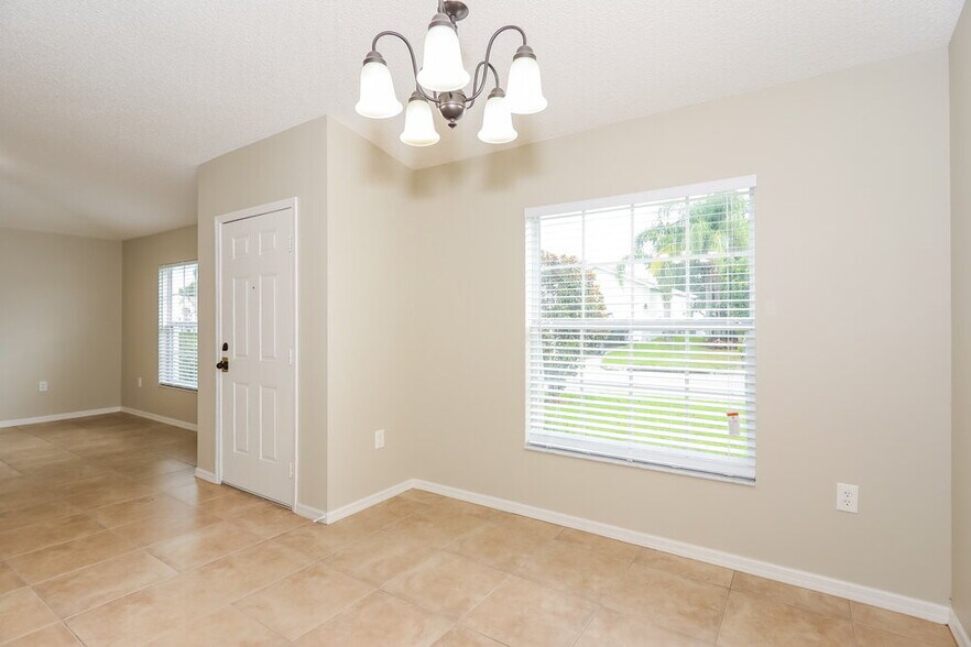 Building Photo - 505 Reddicks Cir