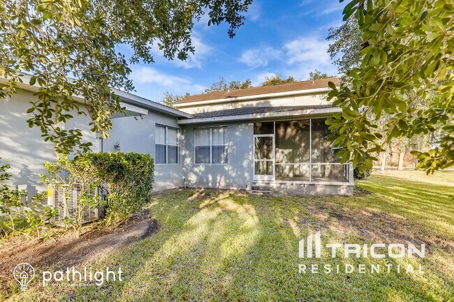 Building Photo - 10314 Fenceline Rd