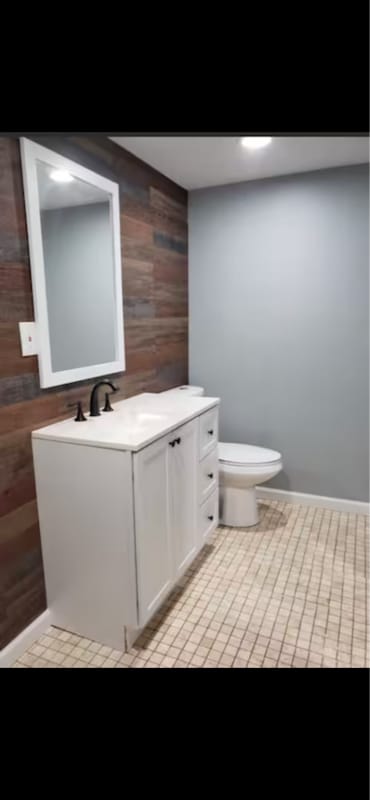 Building Photo - 469 Auborn Ave