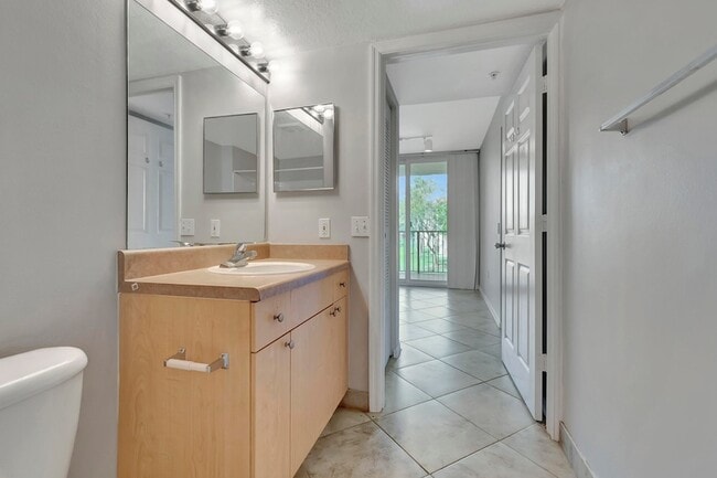 Building Photo - 116 Villa Cir