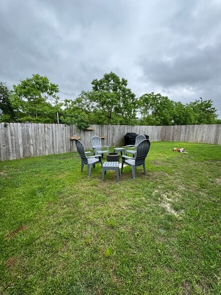 Building Photo - 3310 Bliss Ln