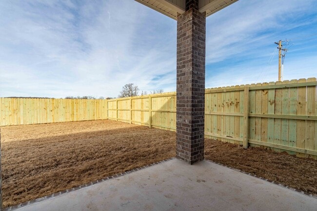 Building Photo - Brand-New Luxurious 4 Bedroom in Bentonville!  FENCE INCLUDED!