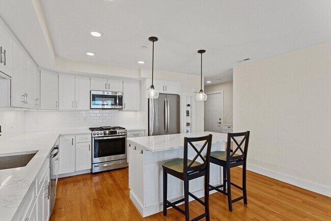 Building Photo - 155 Nantasket Rd