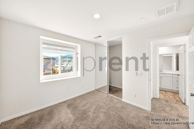 Building Photo - 7651 Heathblossom St